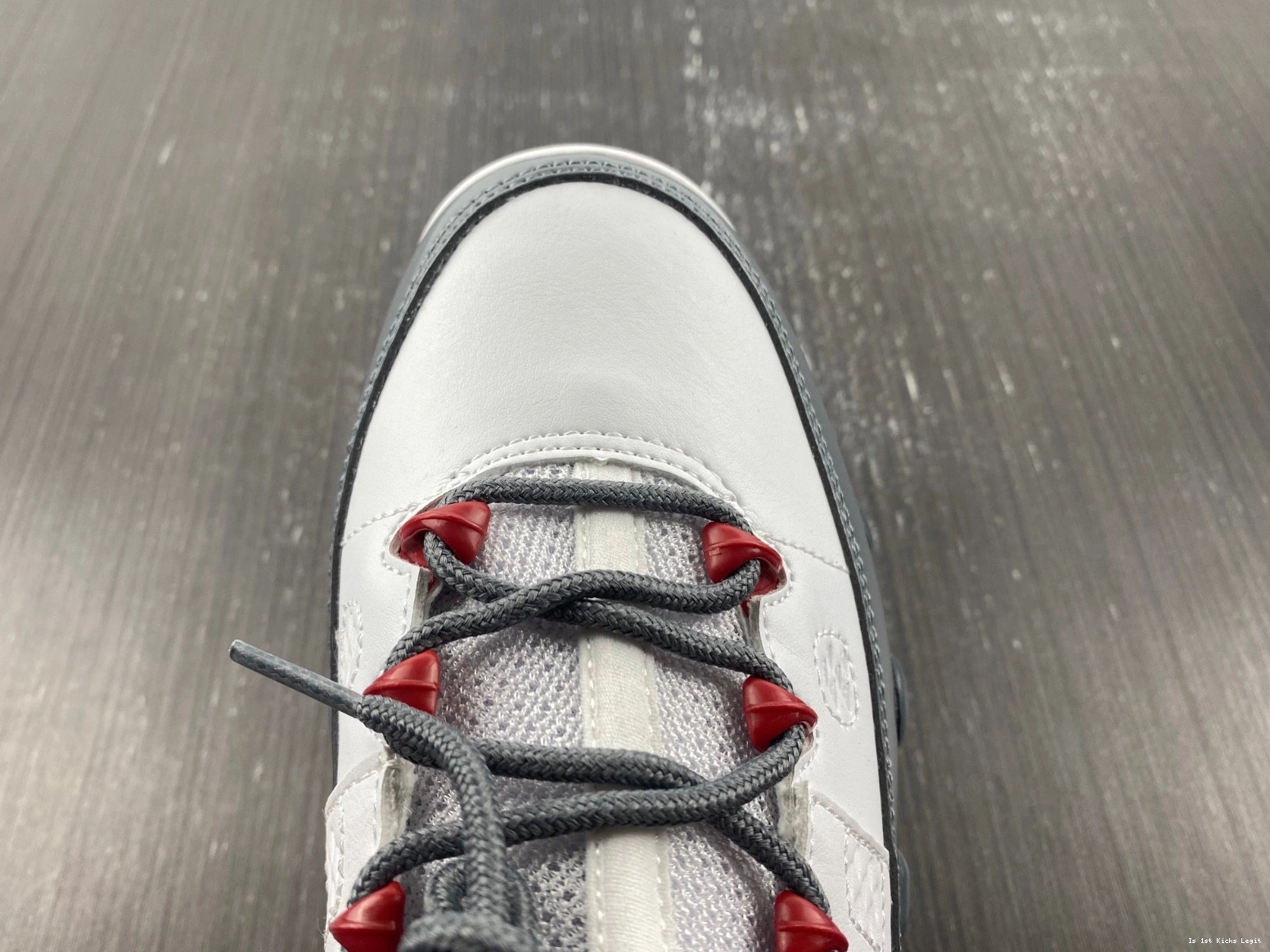 9 Red Jordan Fire CT8019-162 Air 1003